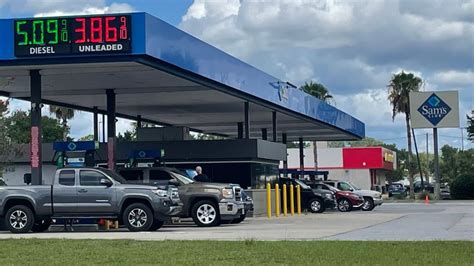 Sam's club fort walton beach - FORT WALTON BEACH, Fla. — Gas pumps are back open at Sam’s Club in Fort Walton Beach after the Florida Department of Agriculture suspended the store for selling substandard gasoline.Cars lined ...